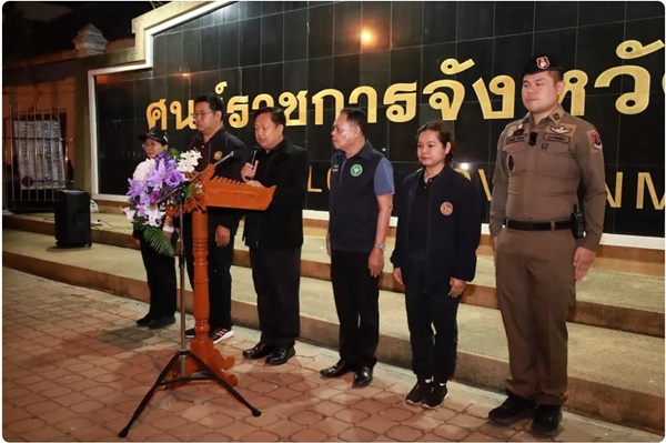 จังหวัดพิษณุโลก ปล่อยขบวนรถนำประชาชนเดินทางเข้าเฝ้าฯ กราบถวายบังคมพระบรมศพ สมเด็จพระนางเจ้าสิริกิติ์ พระบรมราชินีนาถ พระบรมราชชนนีพันปีหลวง (ครั้งที่ 3)